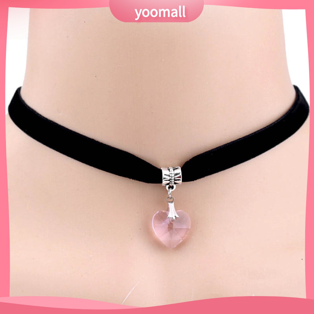 Vòng Cổ Choker Dây Nhung Mặt Trái Tim Đính Đá Phong Cách Gothic