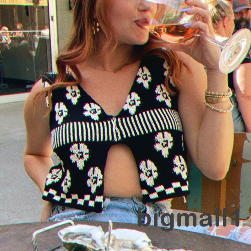 Áo Len Nữ Cộc Tay Cổ Tròn In Chữ Thời Trang