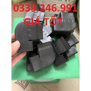 Bộ 10 móng ngựa 25x50 núm chụp nhựa đóng trong chân bàn ghế kích thước 25x50