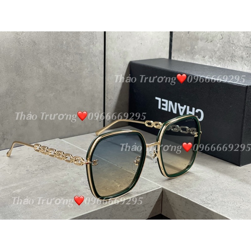 Kính nữ mắt pha màu