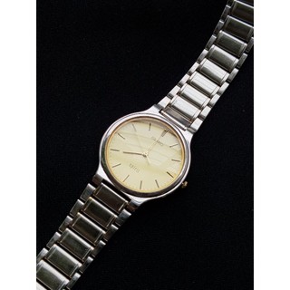 Đồng hồ nam Seiko pin