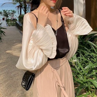 [HỎA TỐC HCM] Áo khoác nhẹ phối đầm tay loe vải phi lụa bóng dài tay KV10