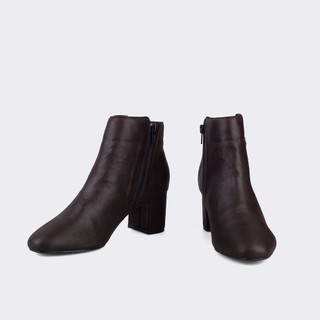 Giày boot nữ mũi tròn ChristinA-Q BOT108