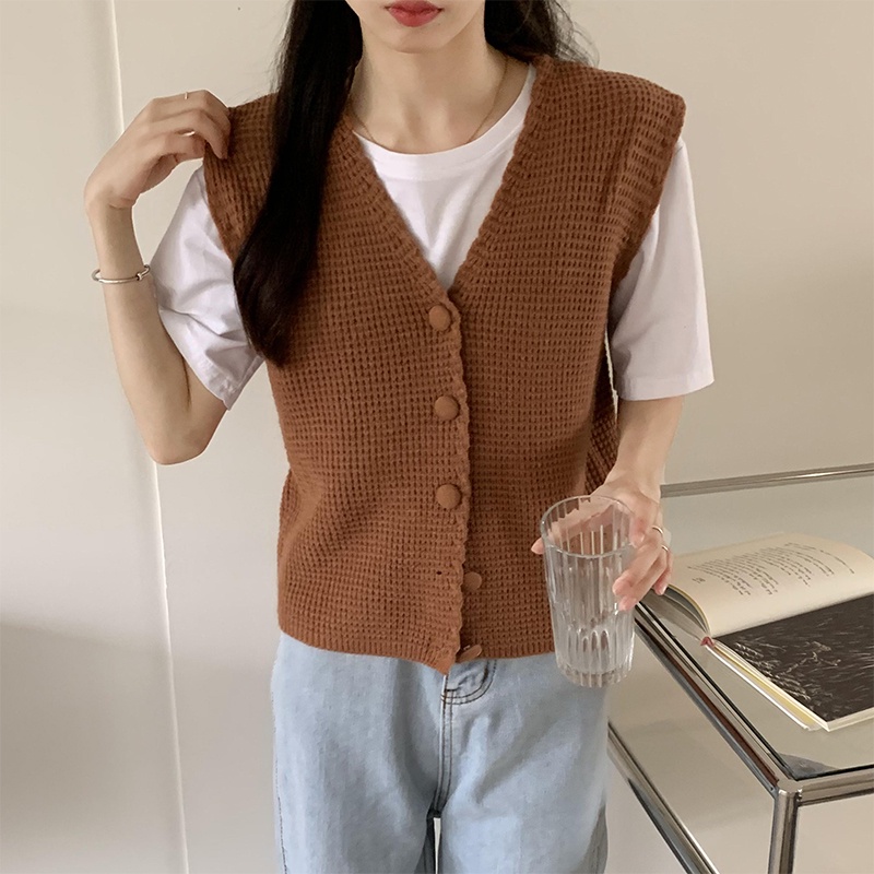 Áo gi lê ghile màu beige nút cài ngắn dành cho nữ màu trơn GILE09