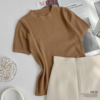 Áo len nâu tăm cổ tròn tay cộc dáng basic ,