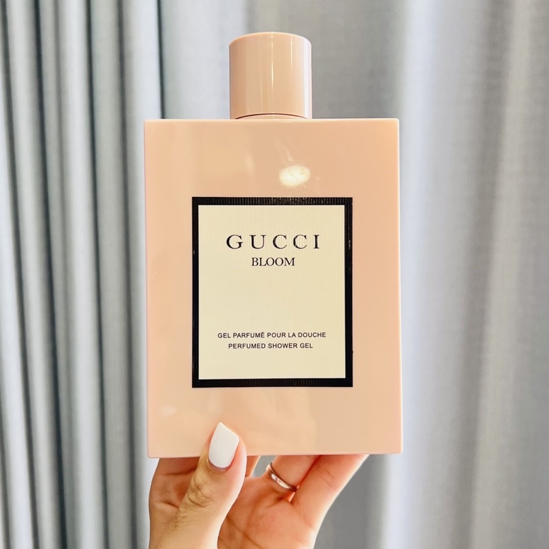 Sữa Tắm Hương Nước Hoa Gucci Bloom hồng đubai