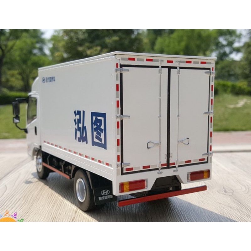 Mô hình xe tải nhẹ HuynDai hợp Kim 1:24