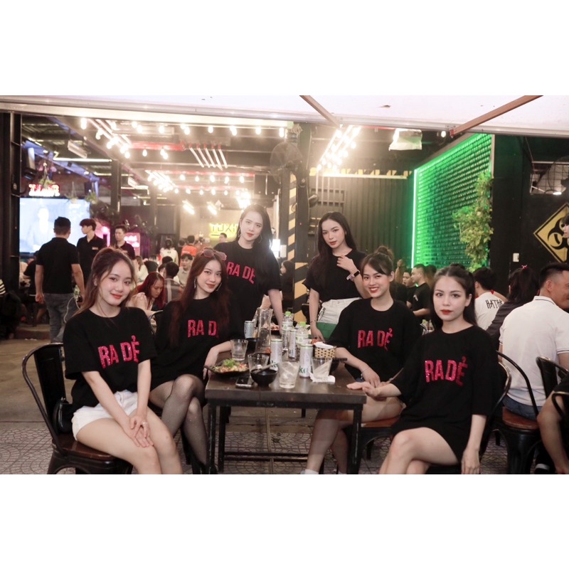 Áo thun Unisex Trouve RA DẺ in nhũ hồng kim tuyến cotton 100% oversize