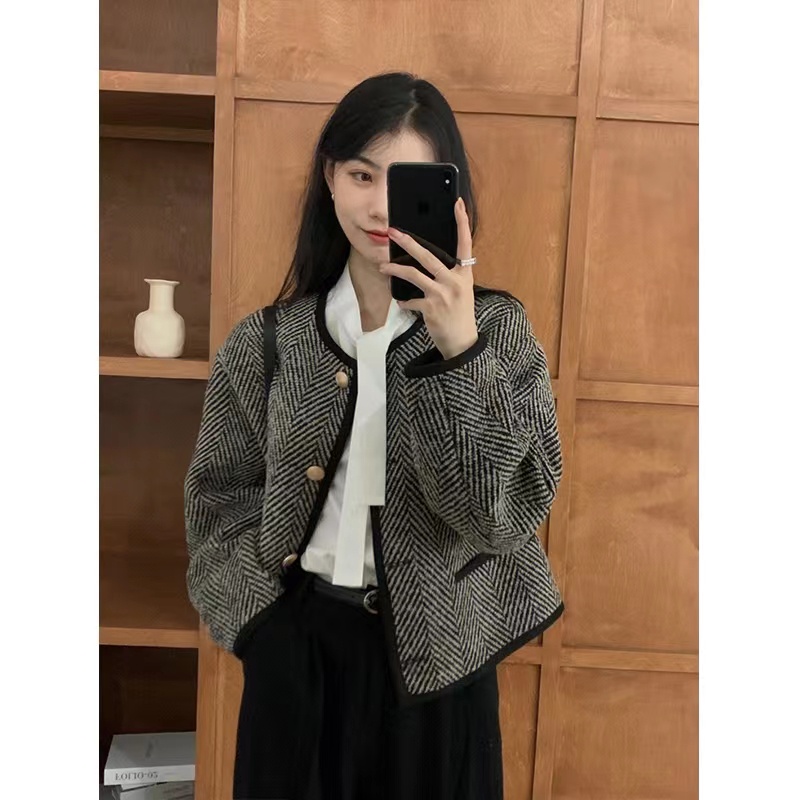 Áo khoác cardigan dáng ngắn phong cách Pháp cổ điển thời trang xuân thu cao cấp dành cho nữ