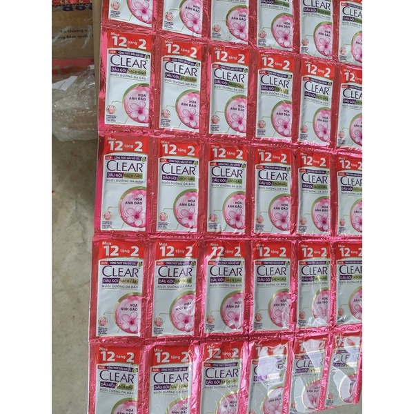 Dầu gội clear hoa anh đào dây 6g /12 gói