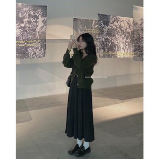 Áo Cardigan Len cổ tròn Cúc Đồng dáng lửng Hàn Quốc, áo cardigan len form vừa Bazic one