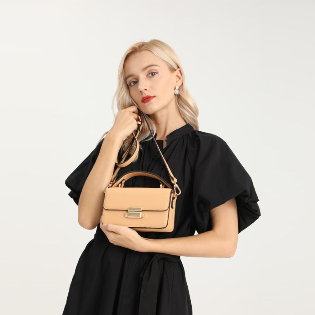 Túi xách nữ đeo chéo, túi đeo vai da sần khóa bấm size 19 - TXN034