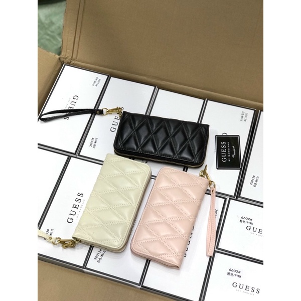 VÍ DÀI GUESS TRIANA CHẦN ĐINH