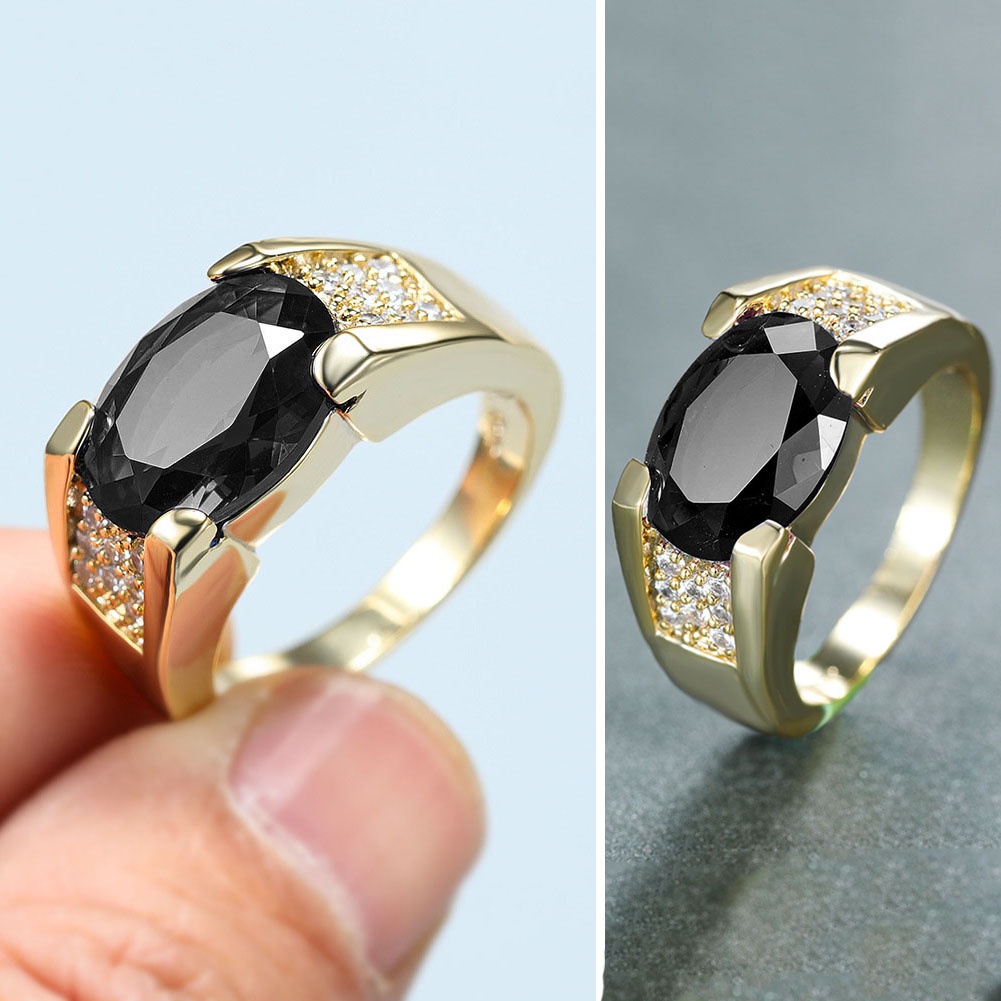 Nhẫn Cưới Thép Titan Mạ Vàng Đính Đá Zircon Đen