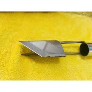 DAO GỌT MẮT THƠM THÁI