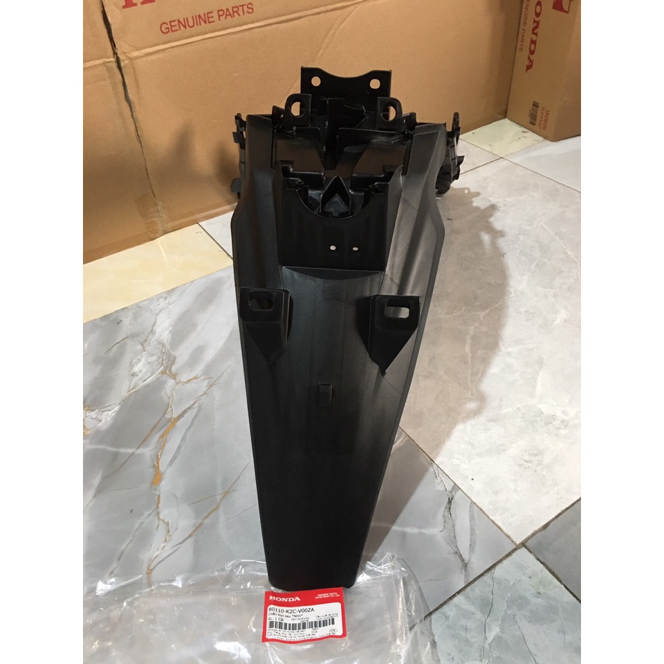 Chắn bùn sau - đuôi HONDA VISION năm 2021-2022-2023 màu Đen.  *NH1* 80110K2CV00ZA