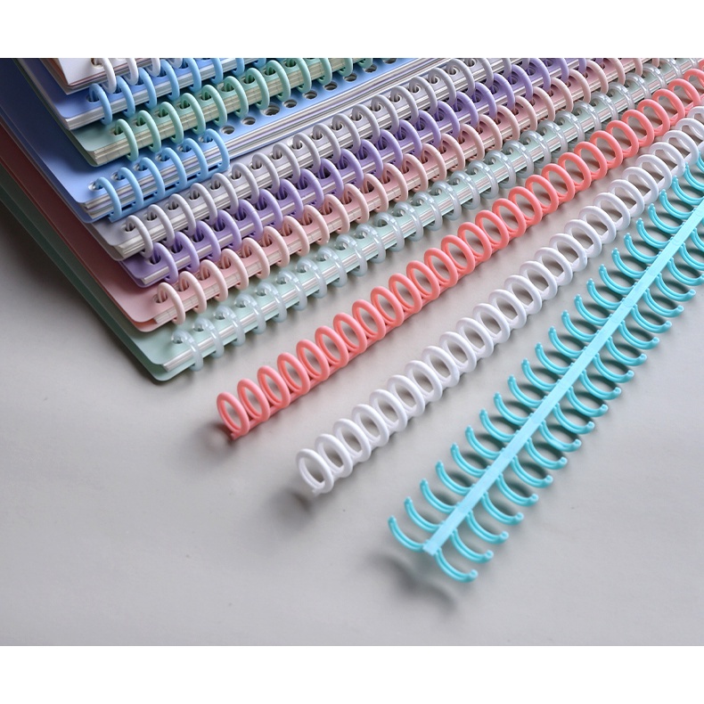 Gáy lò xo nhiều màu sắc chất lượng