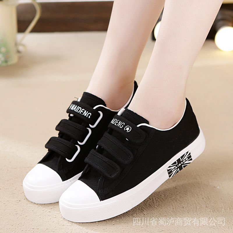Giày Thể Thao Vải Canvas Màu Trắng Đen Size Lớn 42 43 41 40 Thời Trang Cho Nữ