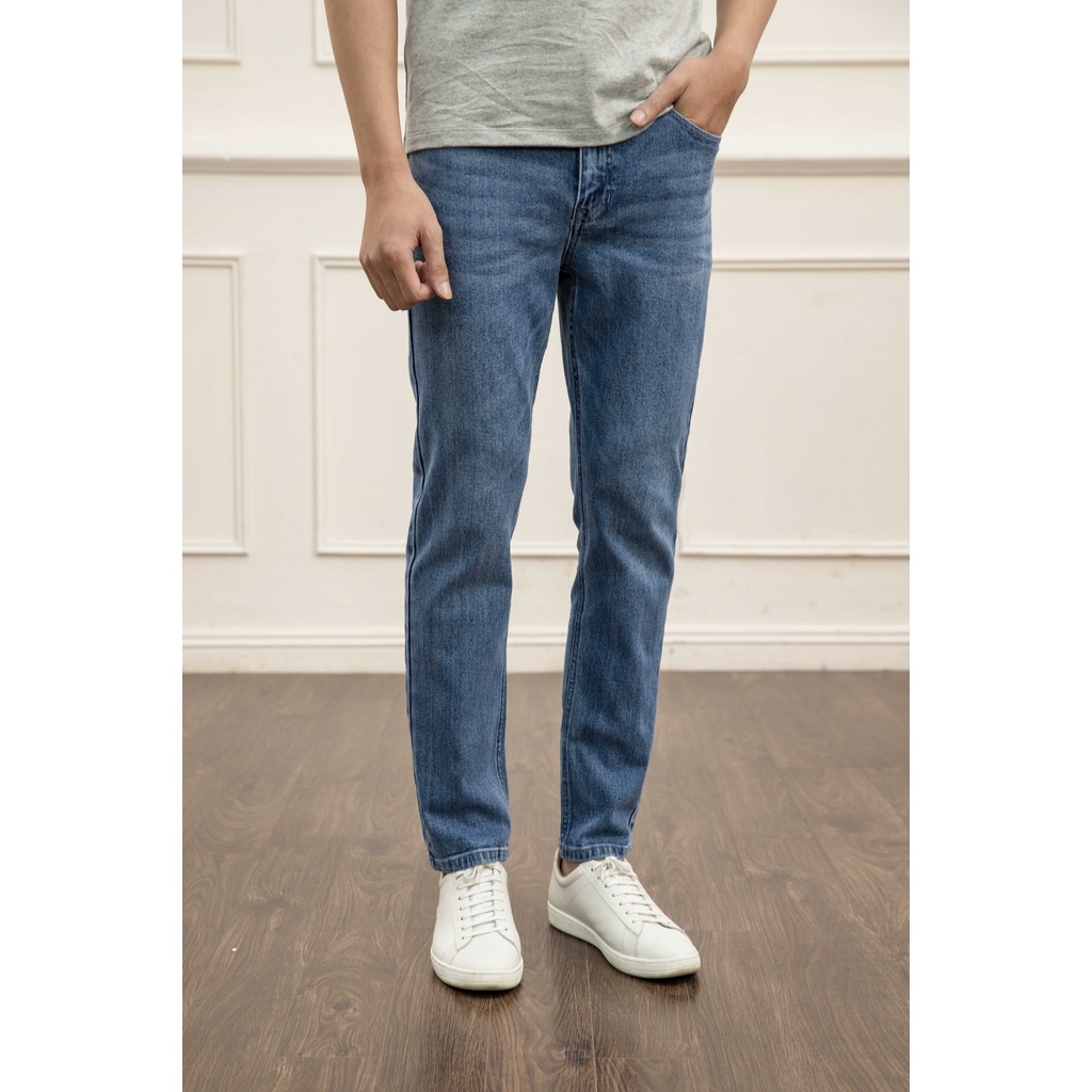 Quần Jeans nam ARISTINO dáng suông nhẹ, thiết kế trẻ trung, năng động - AJN01101