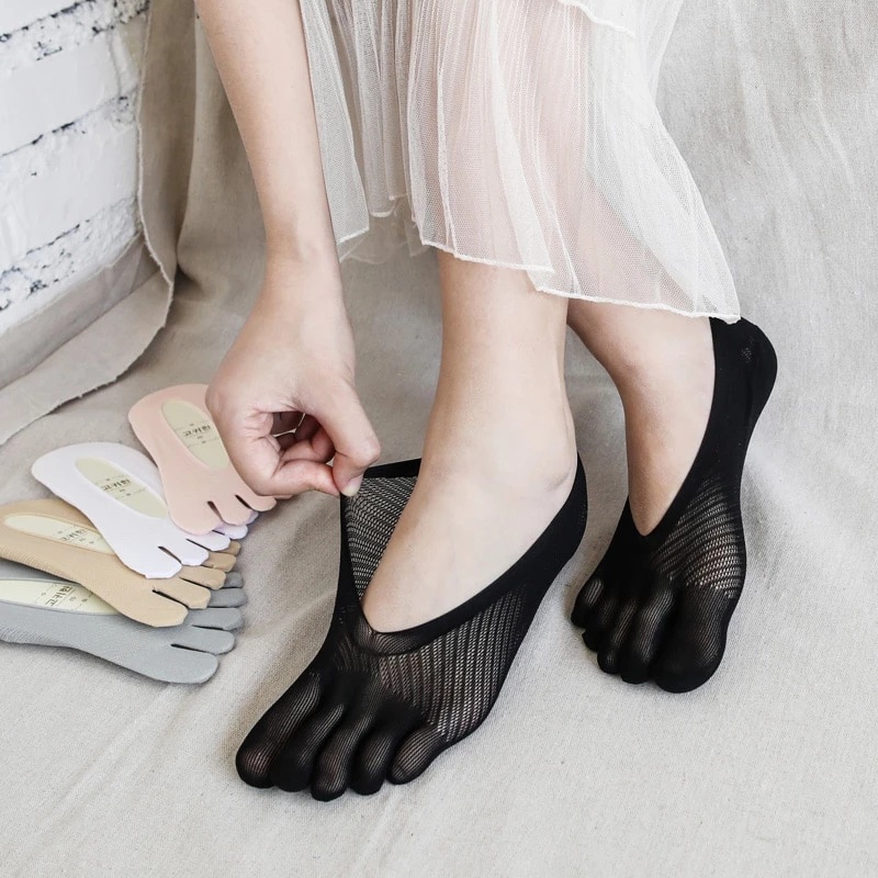 1 Đôi Tất Lưới Xỏ Ngón Bằng Silicone Siêu Mỏng Thoáng Khí Giảm Đau Dành Cho Nữ