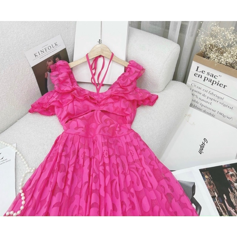 Đầm maxi dập ly thêu hoa