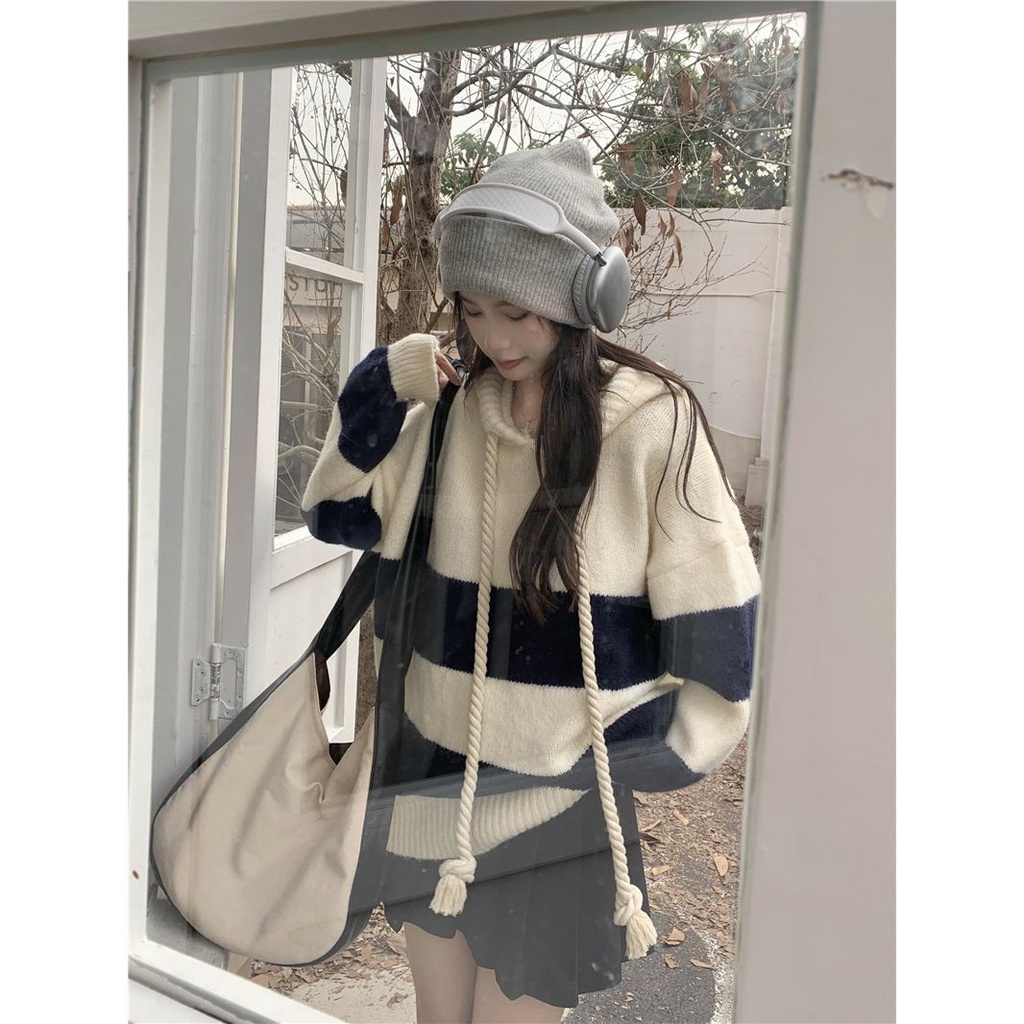 Áo Hoodie Dây Rút Dài Tay Mềm Mại Họa Tiết Kẻ Sọc Màu Tương Phản Thời Trang Mùa Thu Cho Nữ