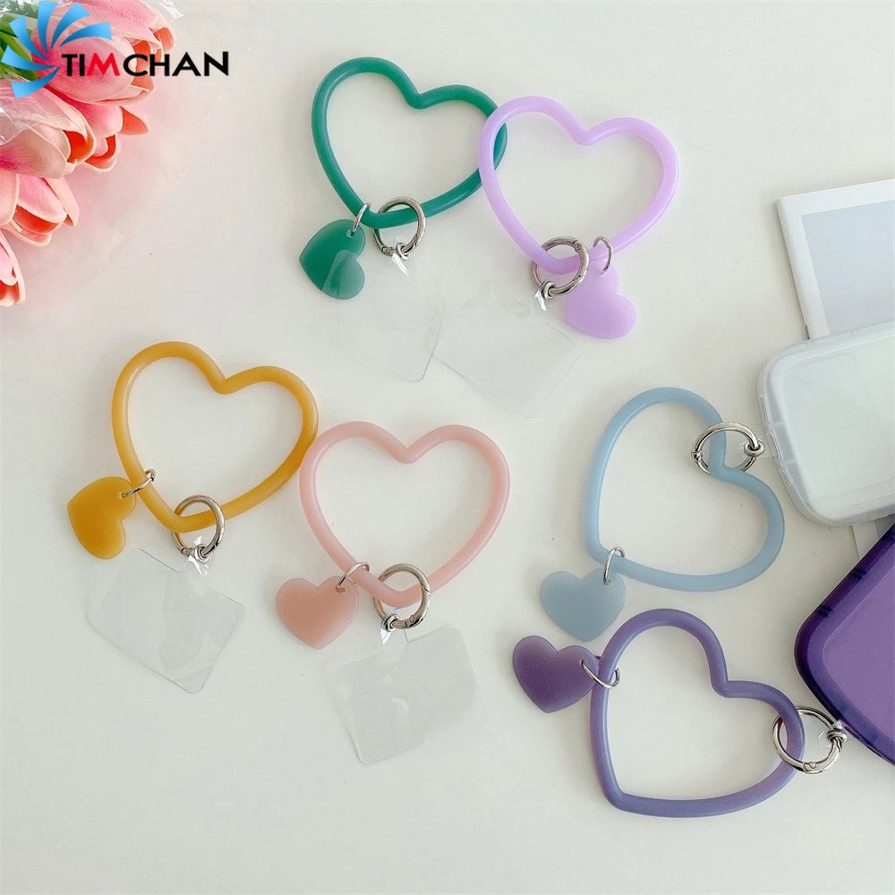 Dây Đeo Điện Thoại Bằng Silicon Mềm Hình Trái Tim Dễ Thương Chống Thất Lạc