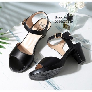 Giày sandan gót vuông bản 7f