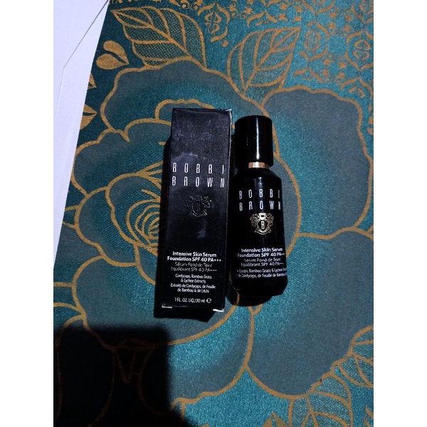 Kem nền serum Bobbi brown dành cho da khô và da dầu mướt mịn bền tông
