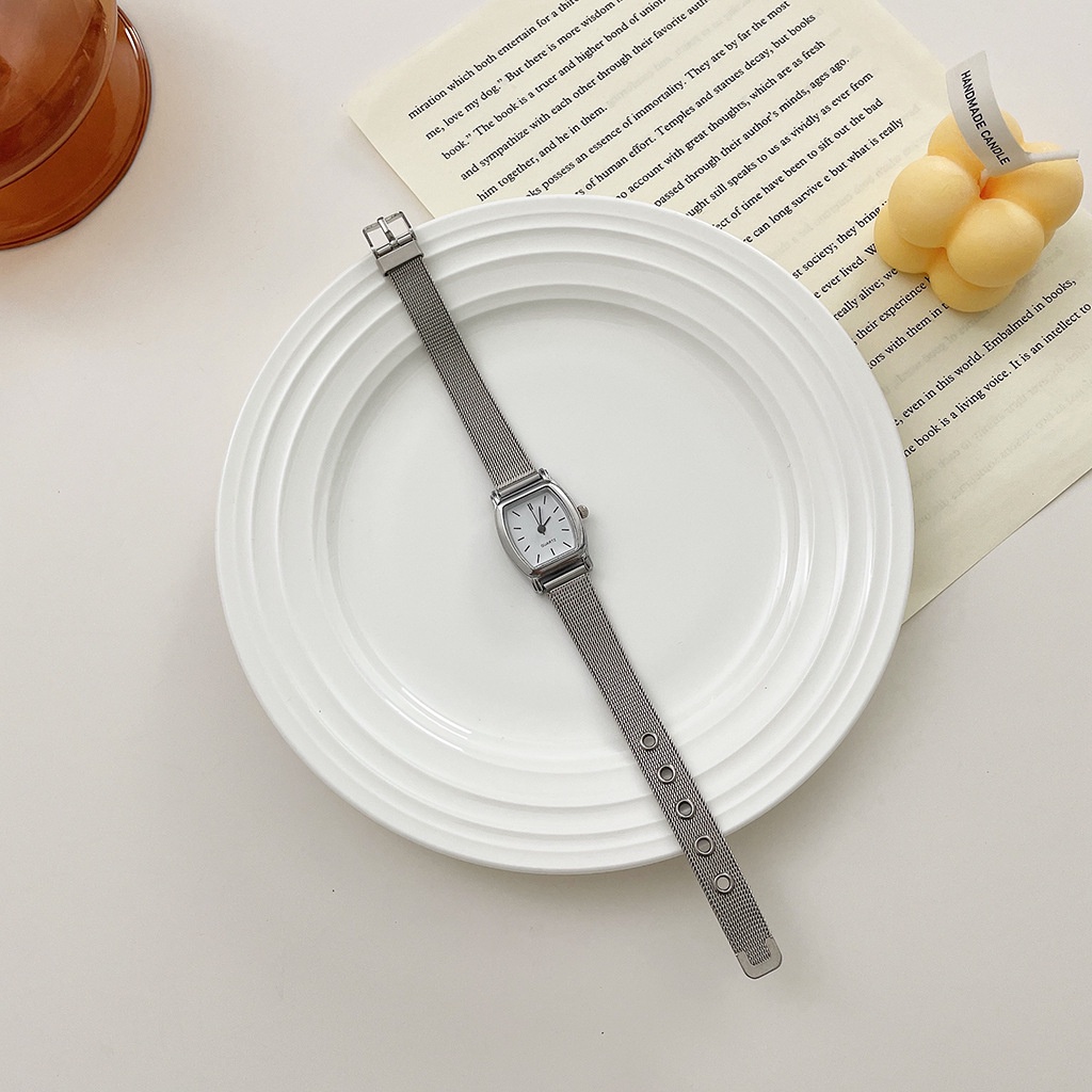 Đồng hồ đeo tay thời trang nữ cao cấp Q.uartz mặt ovan dây kim loại siêu Hot DH26