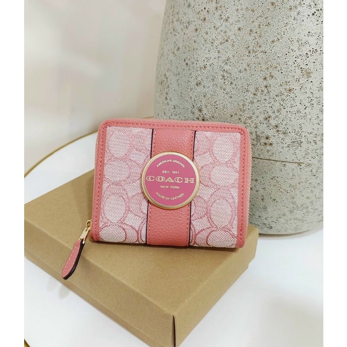 Ví COACH - Lonnie Small Zip Around Wallet siêu cưng