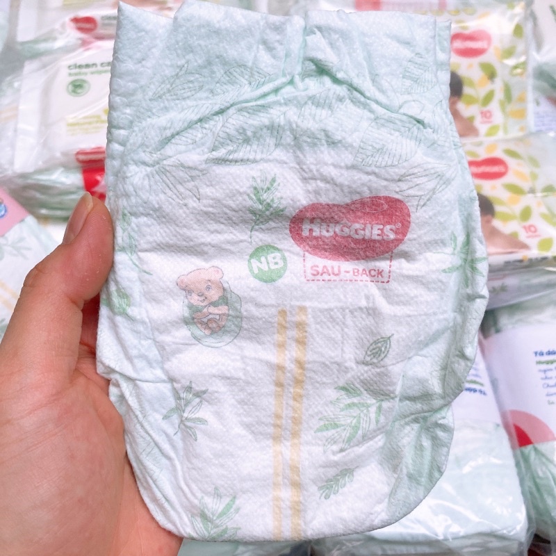 Combo 100 miếng tã dán Huggies tràm trà sz Newbon cho bé từ sơ sinh đến 6kg