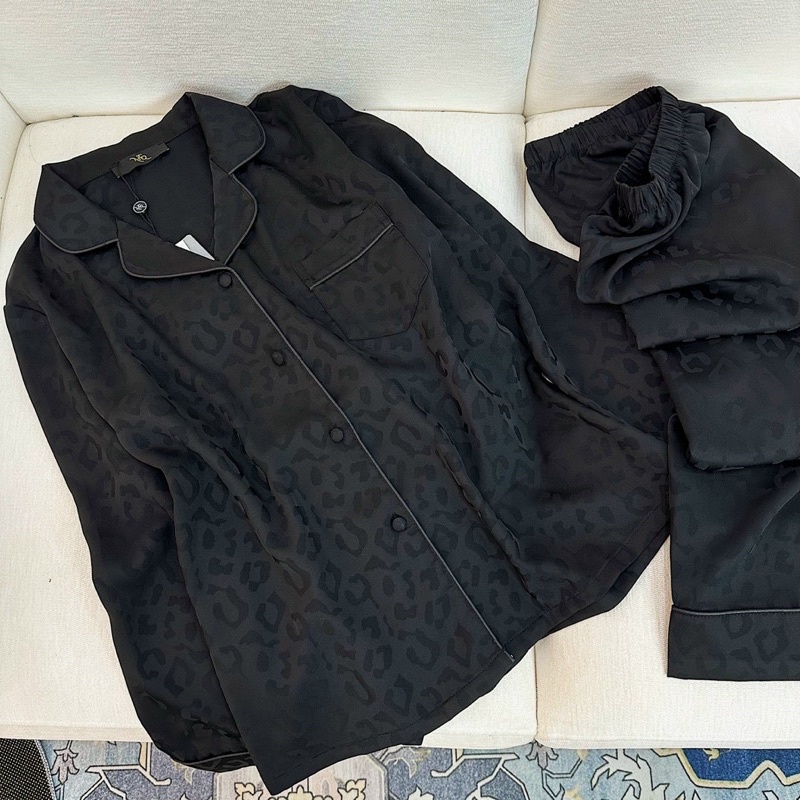 Bộ pijama lụa cao cấp Quảng Châu tay dài đen