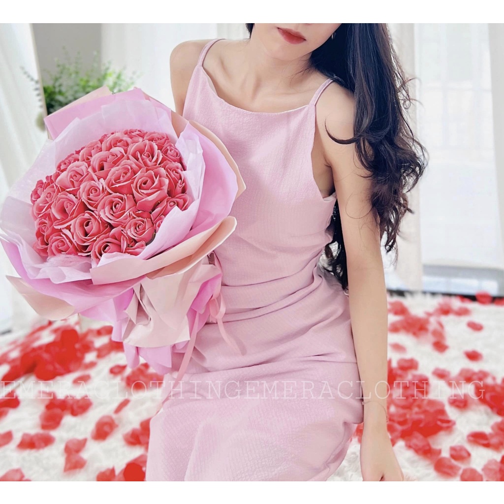 Váy EmeDress hồng phấn ngọt ngào thanh lịch (ảnh shop tự chụp)- váy xếp ly eo, váy xẻ tà