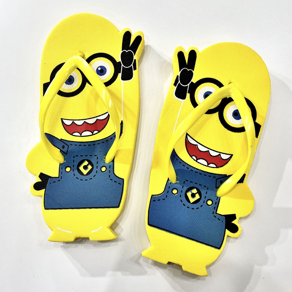 Dép kẹp xỏ ngón nữ Minions Banana hot trend dễ thương êm ái giá siêu rẻ cho các chị em.