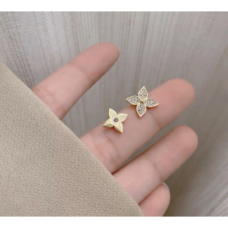 (Chuôi Bạc 925) Bông Tai Khuyên Tai Nữ Hàn Quốc Thiết Kế Đẹp Cỏ 4 Lá Ring House