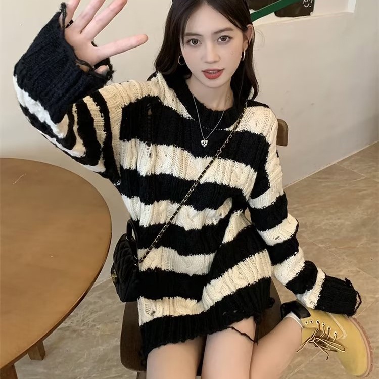 IELGY    Áo sweater Dáng Rộng Họa Tiết Kẻ Sọc Màu Sắc Tương Phản Thời Trang Cho Nữ