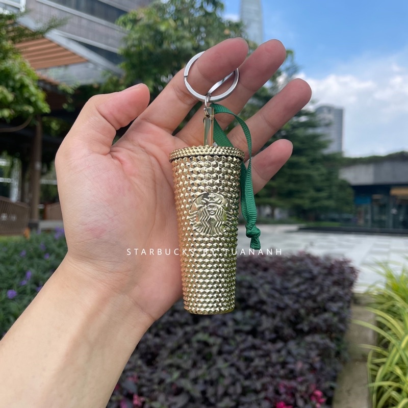 Ly Starbucks Studded Gold Plate 473/710ml