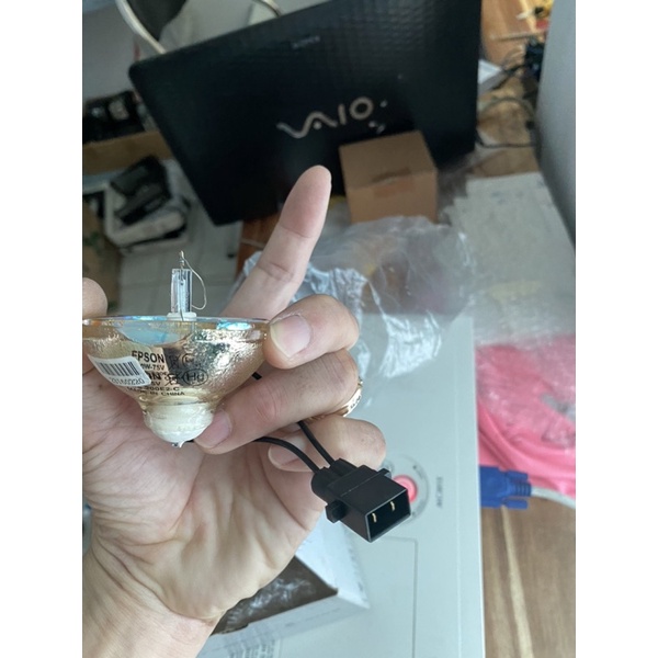 Đèn máy chiếu epson UHE230 ELPLP78/80/88/96/ UHE200 ELPLP60