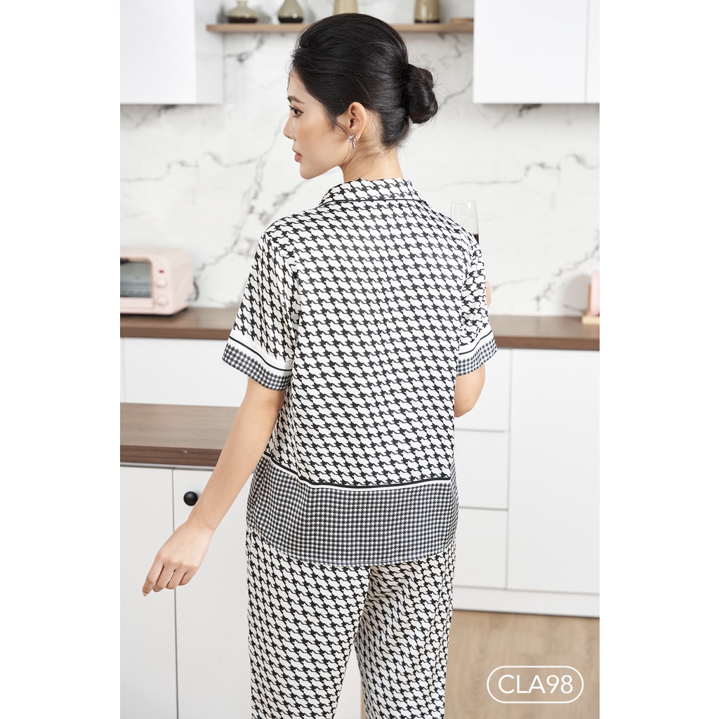 Bộ ngủ satin ZAM Luxury - Ngắn tay quần dài hoạ tiết Răng sói đen