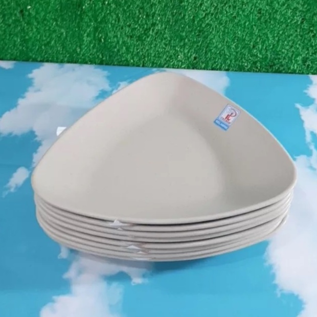 Dĩa tam giác nhựa Melamine nhám Nâu