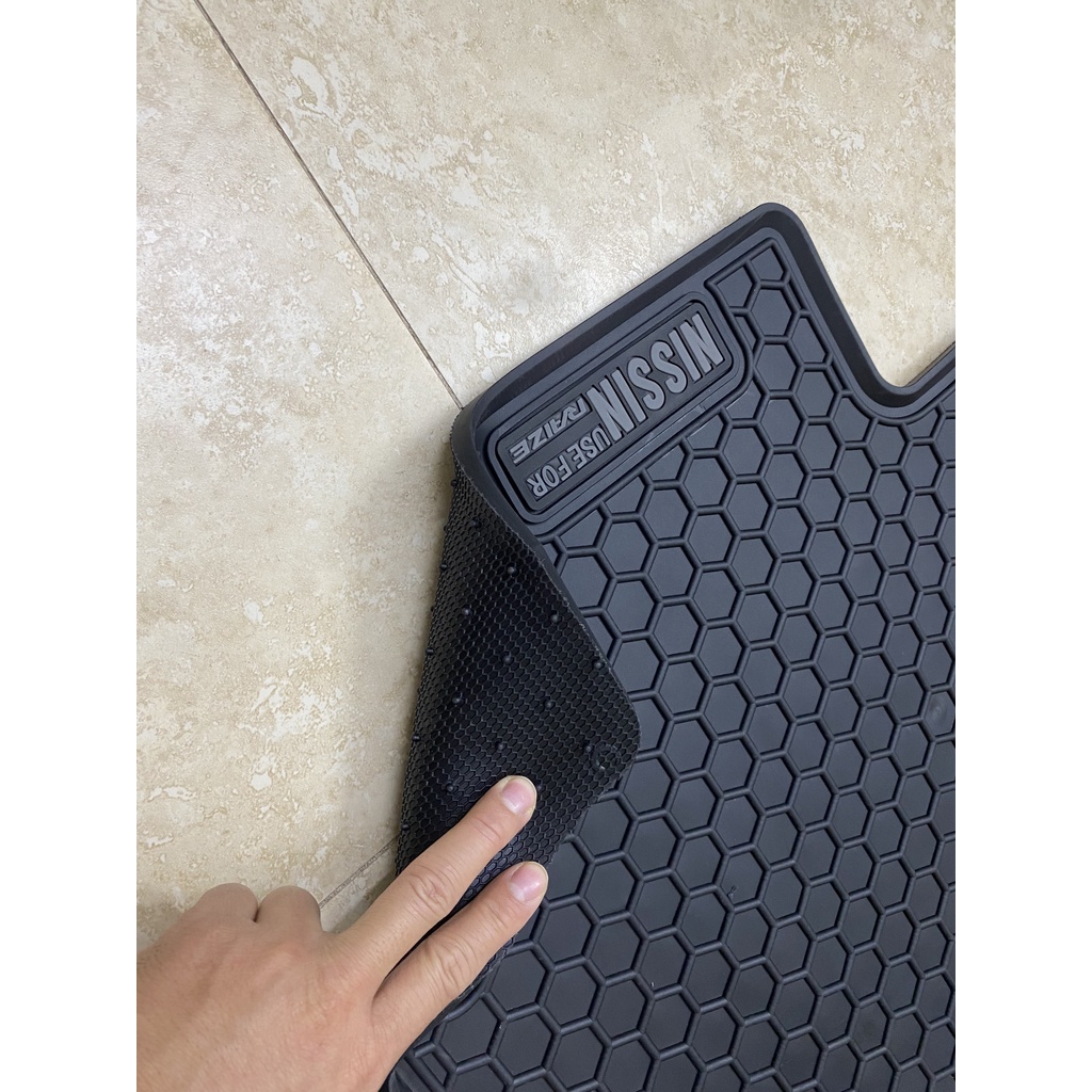 Thảm lót sàn Raize bằng cao su đúc cao cấp, không mùi, chuẩn form, dễ lau chùi. | BigBuy360 - bigbuy360.vn
