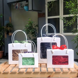 Túi Quà/ Hộp Quà MÀU TRẮNG Kiểu Đơn Giản Chất Liệu Giấy Cao Cấp Tiện Sử Dụng