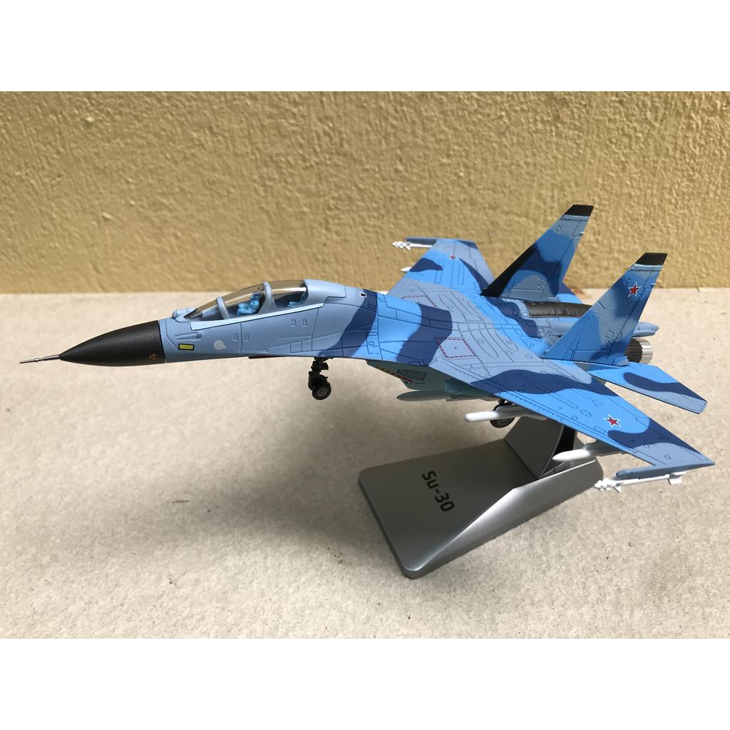 Mô hình Máy bay SU-35 Super Flanke - 1:100