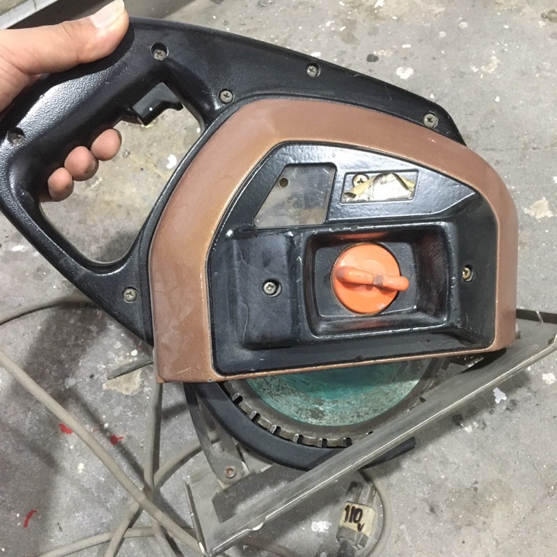 máy cưa sắt nhật điện 110v