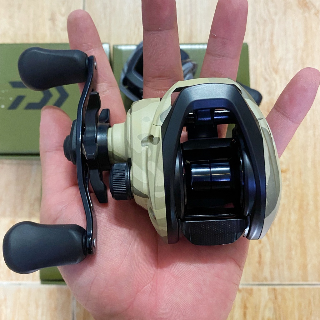 Máy câu ngang Daiwa PR100 - 2022