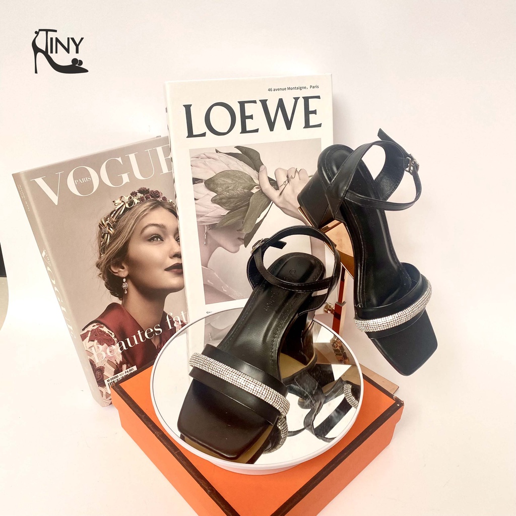 Guốc cao gót nữ kiểu Sandal mũi vuông quai ngang dây hột xoàn sanh chảnh, gót bọc 5 phân chính hãng - TiNy Shoes