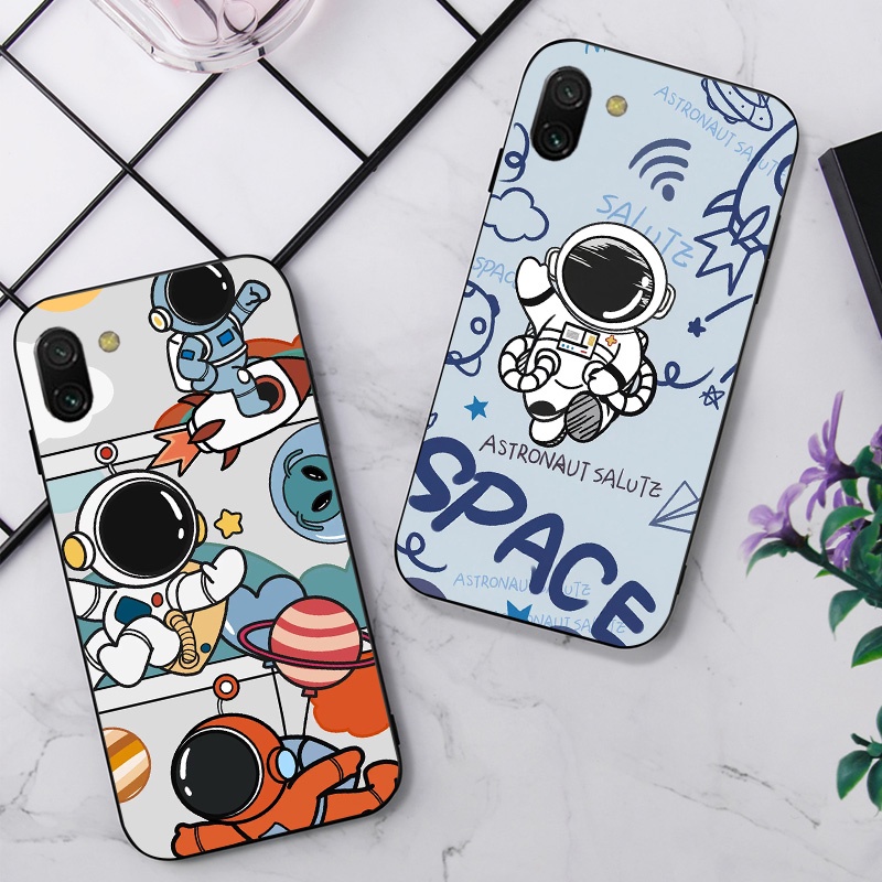 Ốp Điện Thoại Hình Phi Hành Gia Cho Sharp Aquos R2 SH-03K SHV42