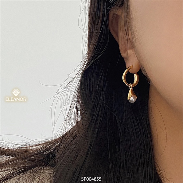 Bông tai nữ ngọc trai nhân tạo Eleanor Accessories viền chữ C phụ kiện trang sức 4855