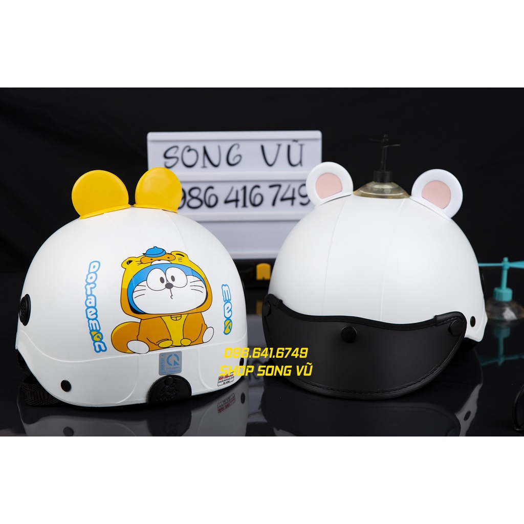 MŨ NÓN BẢO HIỂM NGƯỜI LỚN DORAEMON CHỮ - MÀU TRẮNG